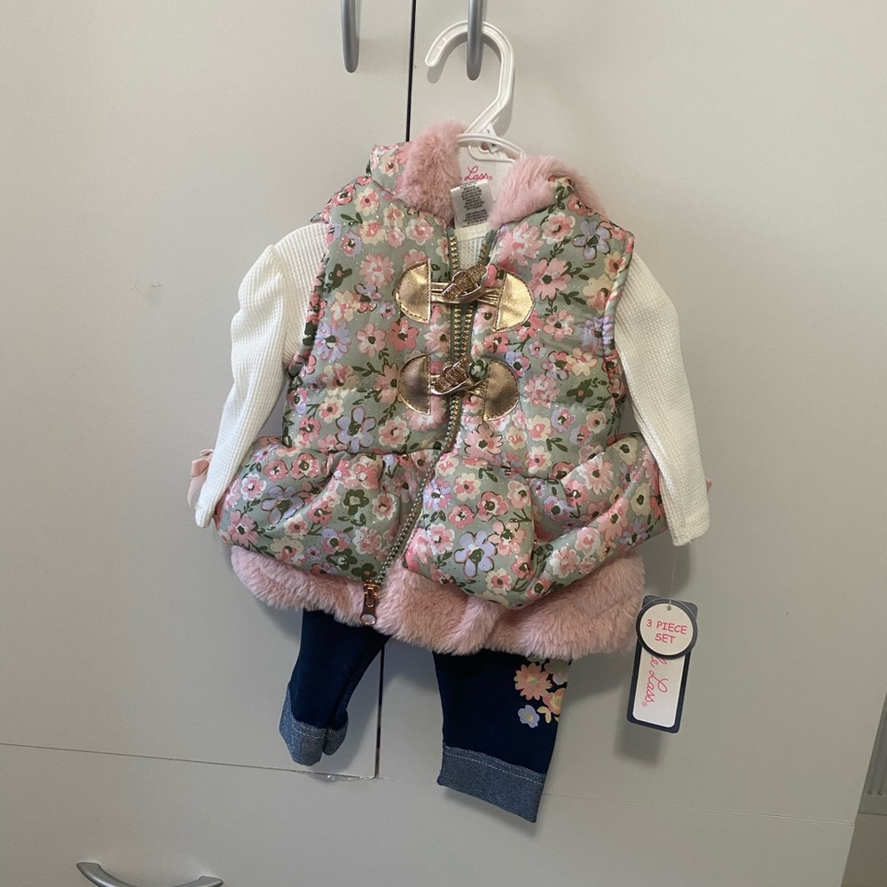Jessica Simpson Pink and Gold Quilted Vest